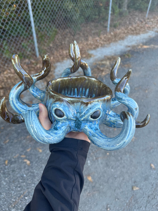 Large Blue & Brown Octopus
