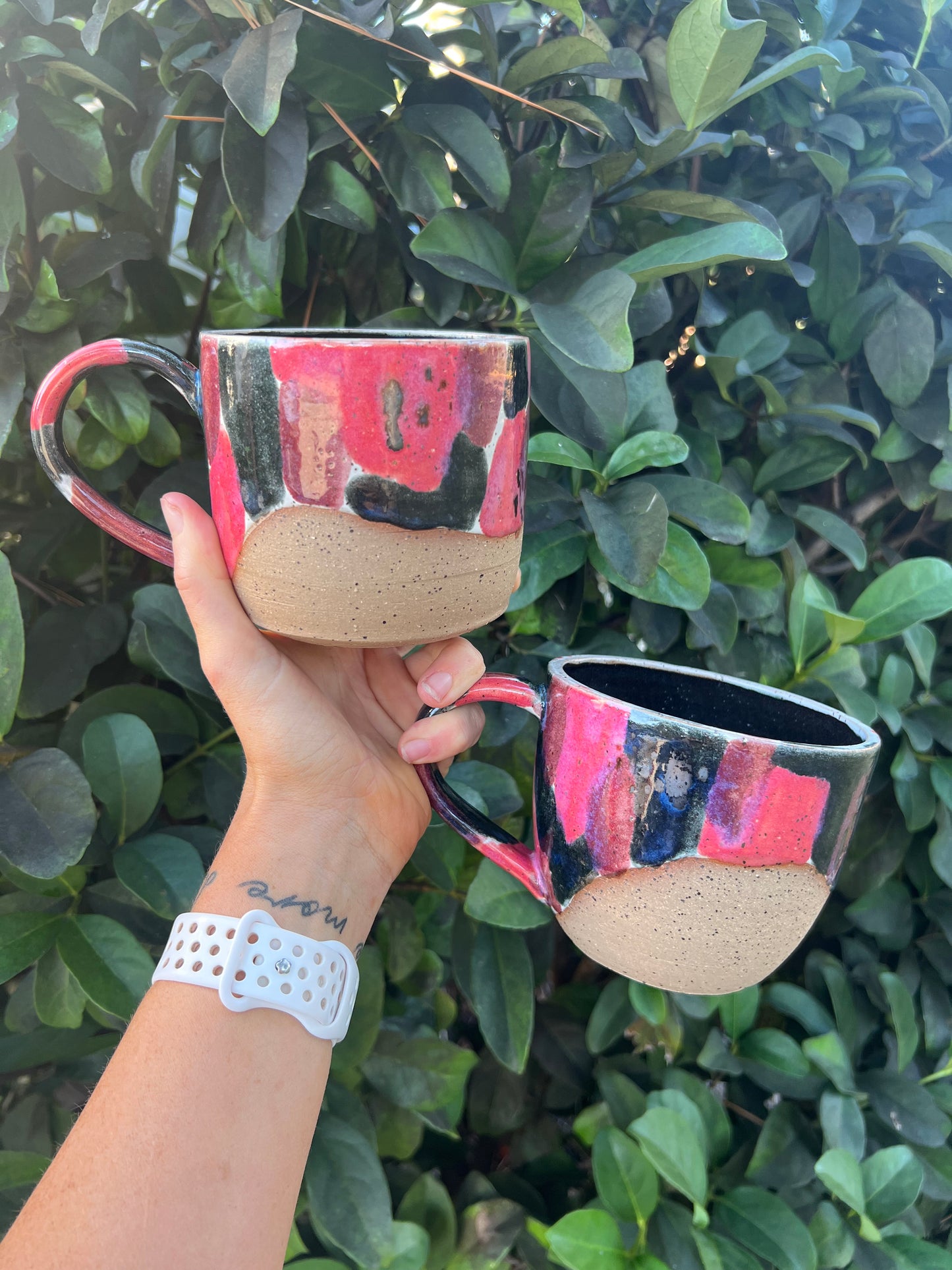 18oz Pink & Black Mug